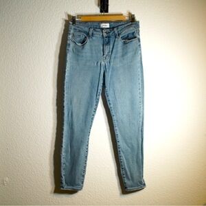 Pistola Skinny Jeans Women’s light wash slim denim pants Size 29 US 7 - 8